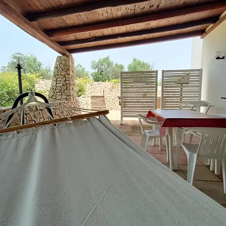 Claudia Vacanze Torre Suda